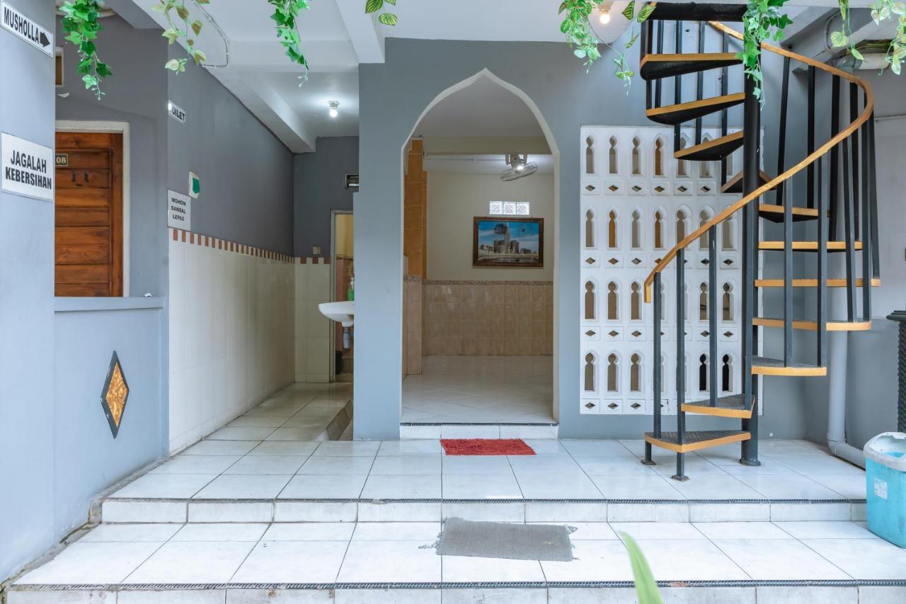 Metro Malioboro Living Guest house