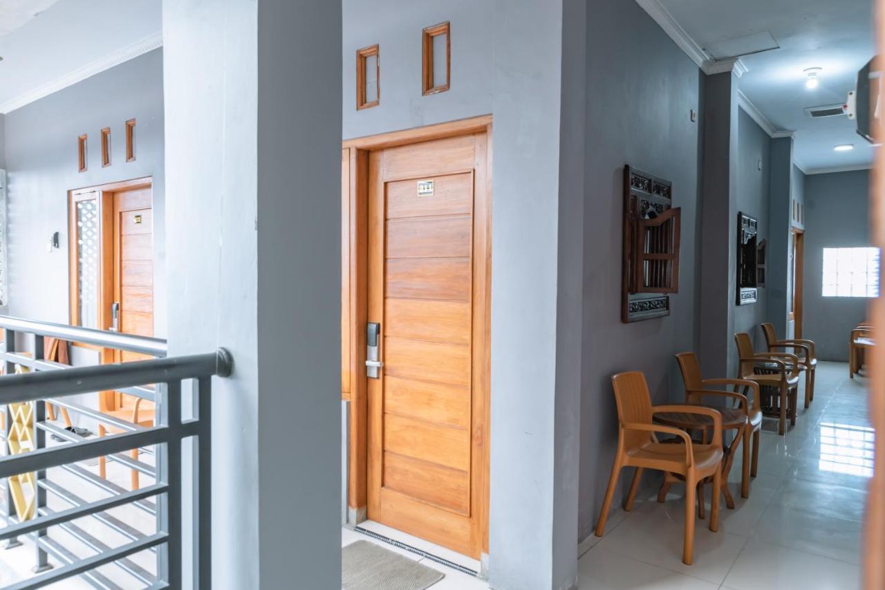Metro Malioboro Living Guest house 3*